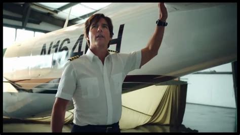 Tom Cruise protagoniza 'Barry Seal: El traficante' - La Guía GO!