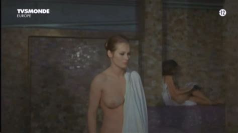 Nude Video Celebs Catherine Jacobsen Nude Alyse Et Chloe