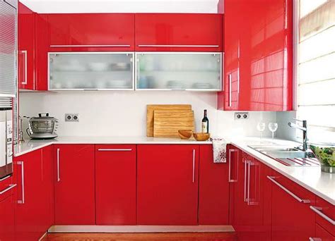 White cabinets also pair well with many popular styles, including farmhouse kitchen designs. 50 Plus 25 Contemporary Kitchen Design Ideas, Red Kitchen ...