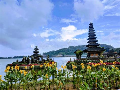 Bedugul Lake In Bali Editorial Stock Photo Image Of Temple