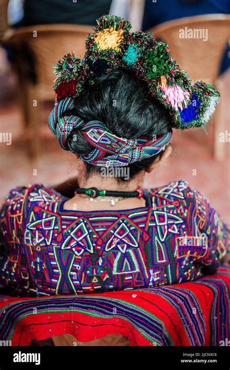 Mujer Maya Quiche Fotograf As E Im Genes De Alta Resoluci N Alamy