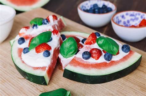 Recipe Watermelon Fruit Pizza 8fit