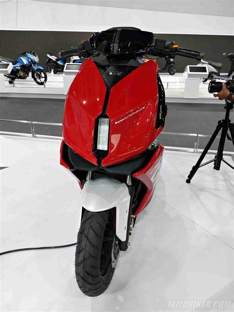Tvs Creon Electric Scooter Concept Unveiled At Auto Expo 2018