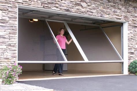 Our garage door screens can be installed in less than 10 minutes. Enjoy a cool summer in your garage with a garage door screen