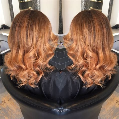 Rose gold/copper curls 😍🧡🍓 | Long hair styles, Hair styles, Hair inspiration