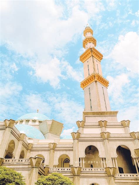 Menolak amalan ziarah makam nabi/makam auliya'. 7 Fakta Tentang Masjid Wilayah Persekutuan Kuala Lumpur