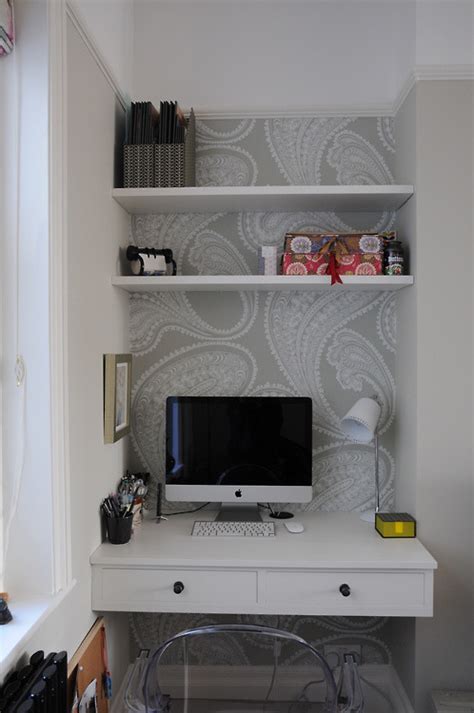 Maximized Corner Nook Workspace With Built In Minimal