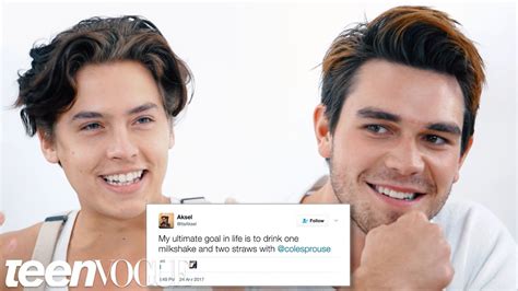 Yes, apa's signature hair color is officially gone (at least, for now) as he proved in a selfie posted to his instagram stories this morning. Riverdale's Cole Sprouse & KJ Apa Compete in a Compliment ...