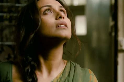Rani Hot Kareena Talaash Movie Sexy Scens