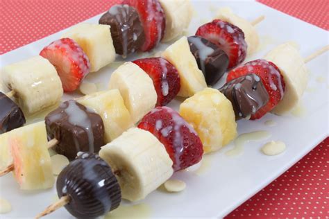 Dalias Delights Fruit And Chocolate Kabobs