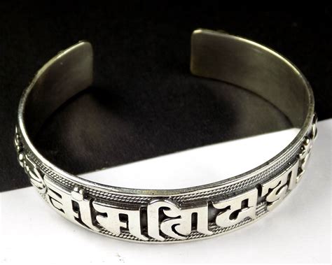 Traditional Design Bracelet 925 Sterling Silver Black Oxidize