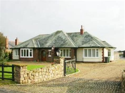 Property Valuation Tudor Lodge Division Lane Blackpool Fylde Fy4 5ea