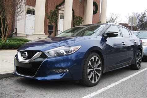 Four Seasons 2016 Nissan Maxima Sr Wrap Up Automobile Magazine