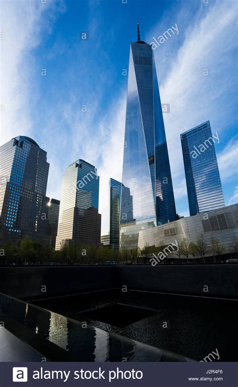 The Freedom Tower In The Center Of The Wtc And The 911 Memorial In