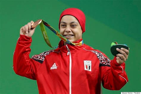 ㅋㅋ 그나저나 맨날 먹고자고를 너무나 열심히하는 우리 선우, 벌써 살이 통통하게 올랐죠? 역도선수 사라 아흐메드가 올림픽에서 메달을 딴 첫 아랍 여성이 ...