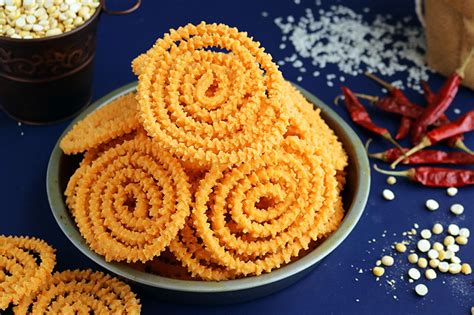6 Diwali Sweets & Snacks to Feast Upon - Lotus Hotels | Blog