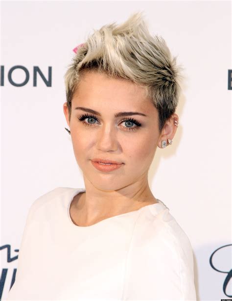 Miley Cyrus Joins Instagram Reveals Shes Number One On