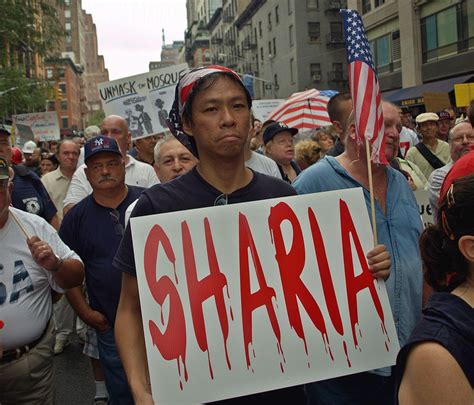 Sharia law is islam's legal system, and interpretation of sharia law differs from one muslim country to another. How the Right Wing's Twisted 'Sharia Law' Already Exists in the US | Muslim Girl