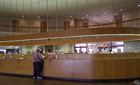 You can see how to get to grand bank of texas on our website. Texas Mid-Century Modern Banks | RoadsideArchitecture.com