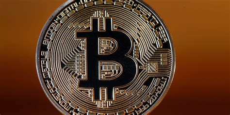 Bitcoin could surge to $14,000 as short-term momentum improves ...