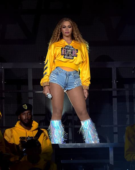 Beyonce Fashion Style Iconic Outfits And On Stage Costumes