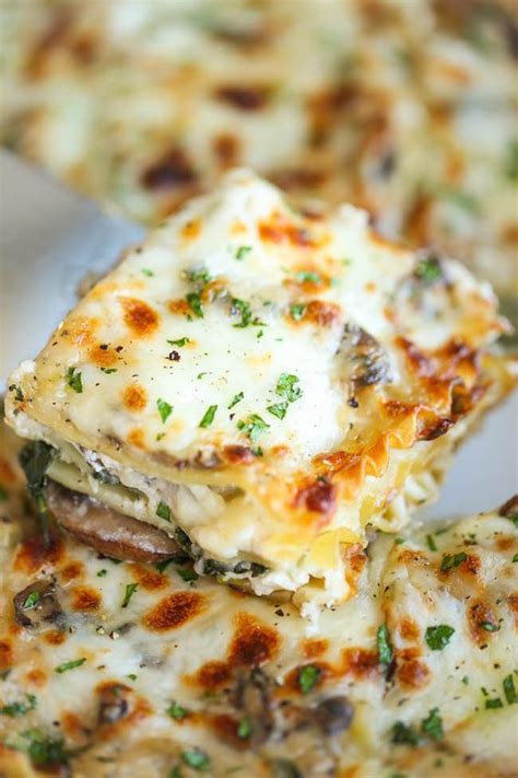 Creamy Spinach And Mushroom Lasagna Recipes Food Vegetarian Dishes