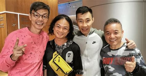 Lee chong wei is a malaysian professional badminton player who is considered a national hero in malaysia. M'sian badminton legend Lee Chong Wei surprises Mark Lee ...