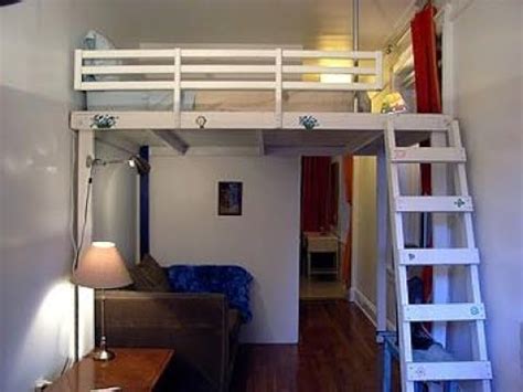 A queen size bunk bed is a truly unorthodox piece of furniture but can be a great addition to anyplace where sleeping conditions are crowded, such as a college dorm or vacation home. Queen Size Loft Beds - YouTube