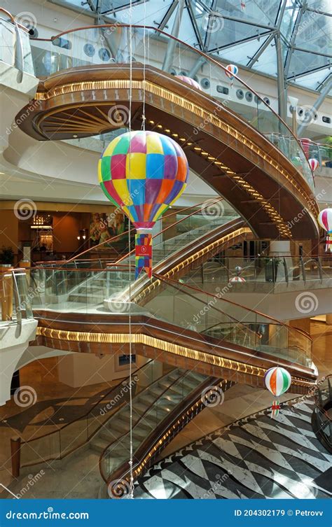 Uae Dubai July 17 2018 Shopping Center Burjuman Editorial Stock