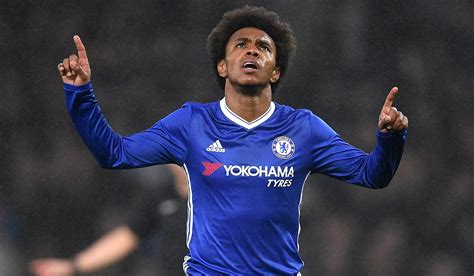 Willian's arsenal squad number revealed after switch from chelsea. Willian Reveals Summer Interest From Chelsea Rival