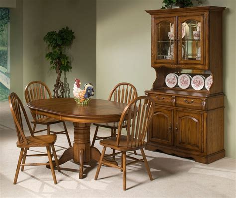 Classic Oak Round Dining Room Set Burnished Rustic By Intercon
