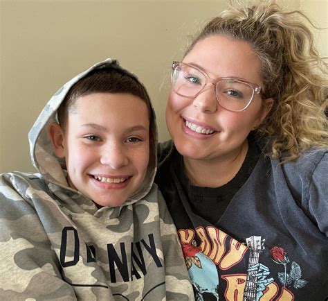 Teenage Mom Kailyn Lowry S Son Isaac 12 Has Come Of Age In A New Picture And Fans Can T Handle