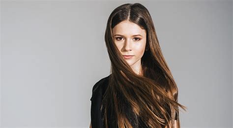 Последние твиты от roksana węgiel (@roksana_wegiel). Junior Eurovision: Roksana Węgiel to wave the Polish flag ...