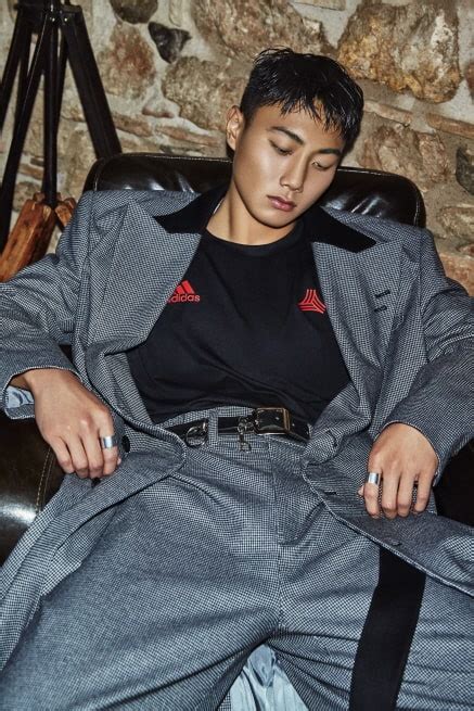 이승우 2골, 이강인 2도움, 황희찬 1골 1도움, 권창훈. 손흥민, 이승우, 백승호, 조현우, 김승규의 시크한 스트리트 화보