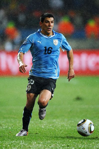 Casado 💍 profissional footballer at @wba contato@one9content.com twitter.com/matheuspereira. Maximiliano Pereira Photos Photos - Uruguay v South Korea ...