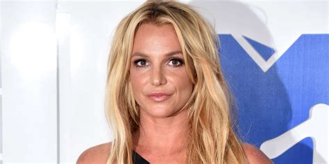 Britney Spears Opens Up About Her Insecurities Growing Up Says Her Teeth And Forehead Made Her