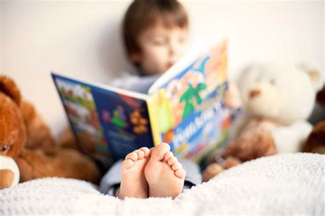 11 Reading Habits To Instill In Young Children Readers Digest