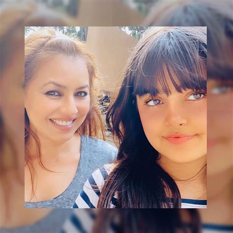 Mahima Chaudhary Is As Beautiful As Her Daughter Aryana These Pictures Of Her Are Getting Viral