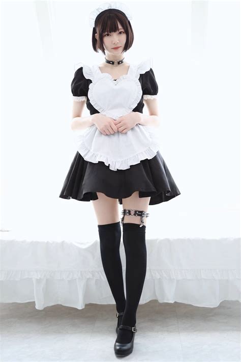 Pin By S U N On Girlz Maid Outfit Cosplay Woman Maid Costume