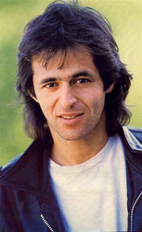F#m d on partira toi et moi, ou ?, je sais pas a e y'a que les routes qui sont belles. Jean-Jacques Goldman | Chanteurs célèbres, Chanteurs ...