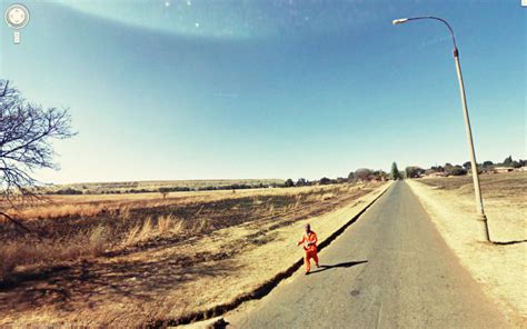 The weirdest, funniest, strangest and coolest sights captured on google street view for the world to see. Crazy Photos Taken by the Google Van 22 Pics | I Like To ...