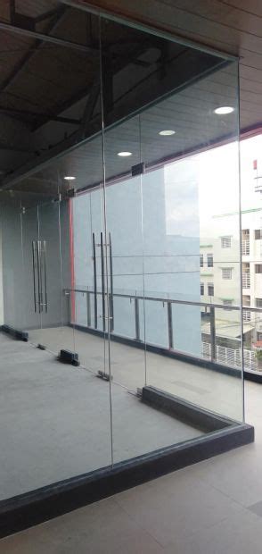 For Rent 102 Sqm 2nd Floor Commercial Space In Maginhawa St Diliman