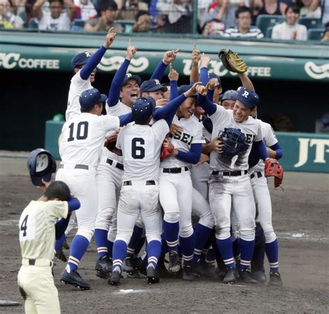 Baseball Riseisha Wins Japans National High School Championship