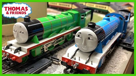 Gordon And Henry Long Express Train Bachmann And Hornby Thomas