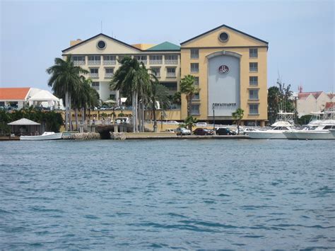 Renaissance Marina Hotel In Aruba Bluebusdriver Flickr