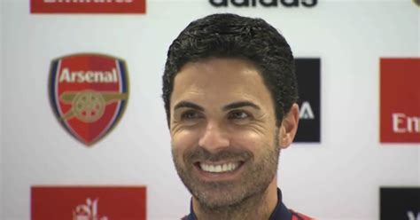 mikel arteta copies famous trick with gabriel martinelli close to £