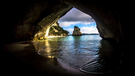 2560x1440 Cave On The Ocean 1440p Resolution Hd 4k Wallpapersimages