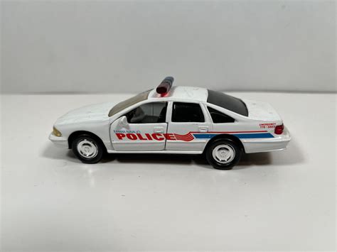 Road Champs Chevrolet Caprice RAMAH NAVAJO POLICE 1/43 Car | eBay