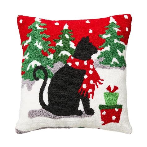 Glitzhome 14 In L Hooked Christmas Cat Pillow 2004800024 The Home Depot