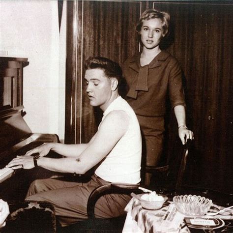 Elvis Army Days His Other Girlfriend Elisabeth Slipped Into Bed After